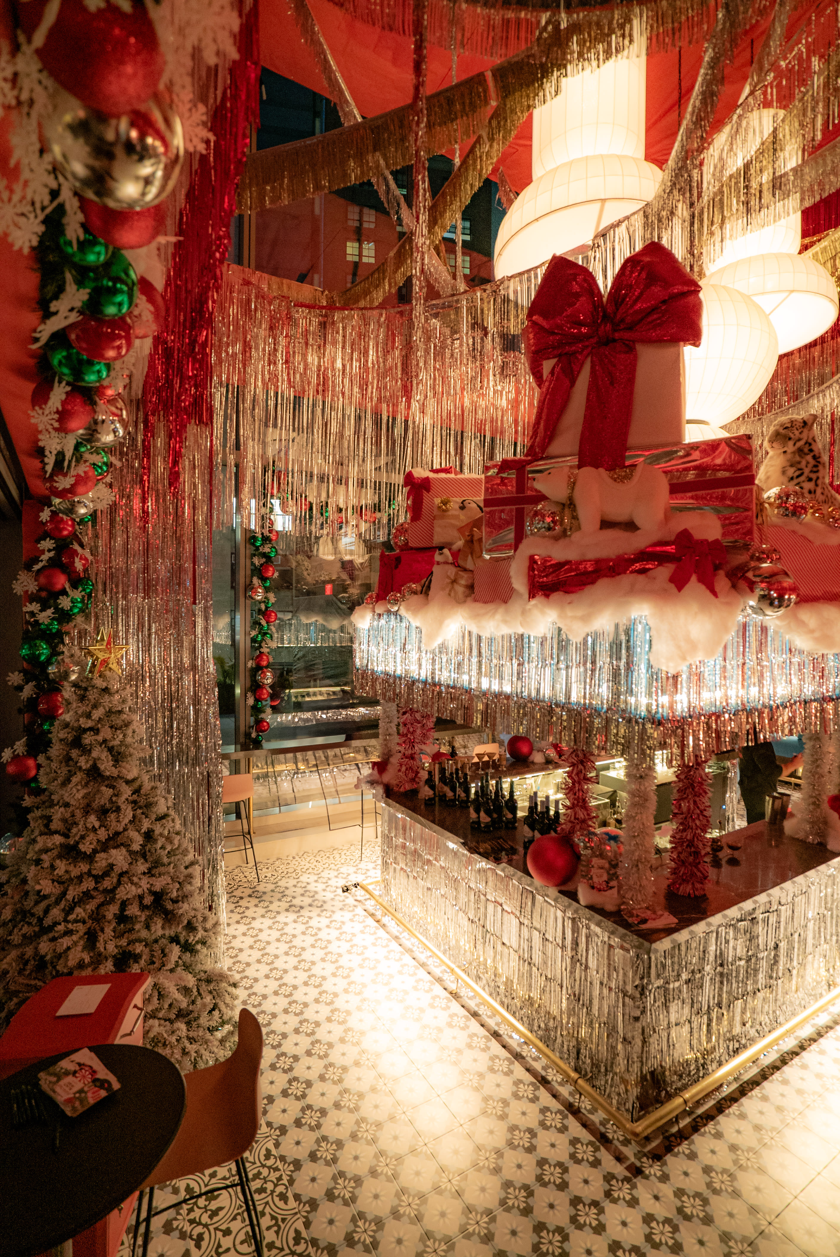 Mariah Carey’s Black Irish Holiday Bar at Virgin Hotels New York